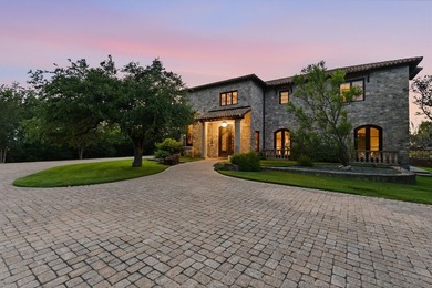 This is truly a home without equal in Fredericksburg! Your very - photo 10