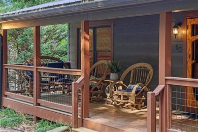 A peaceful lakeside escape awaits in this charming mountain - photo 35