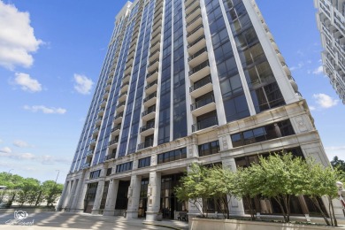 Lake Home For Sale in Chicago, Illinois