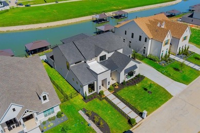 Lake Home For Sale in Fort Worth, Texas