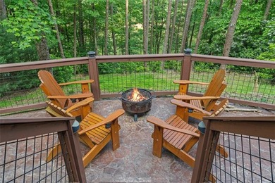A peaceful lakeside escape awaits in this charming mountain - photo 42