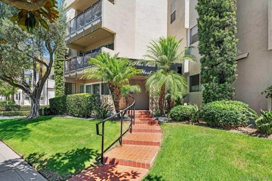 Imagine living out your dream in this absolutely stunning, turn - photo 10