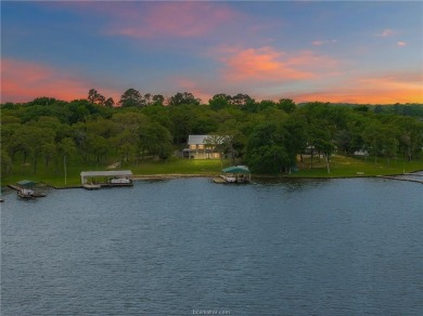 Lake Home For Sale in Franklin, Texas