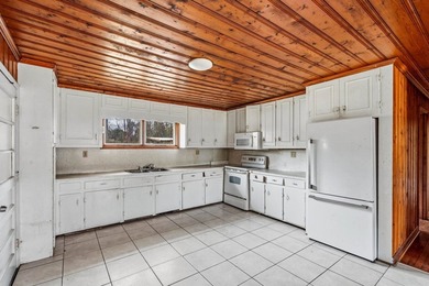 Looking for a manageable renovation project in a high-demand - photo 5