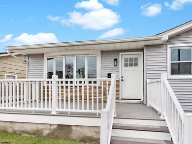 Welcome home on Hamilton. This fully remodeled and somewhat - photo 7