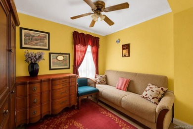 Discover The charm and endless potential of this beautifully - photo 11