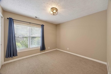 GATED. RELAXING. EASY-LIVINGe enjoy lake life in this recently - photo 23