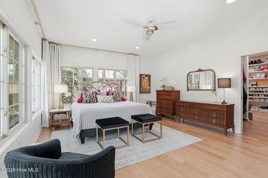 Stunningly renovated ranch on a prime golf course lot on the - photo 42