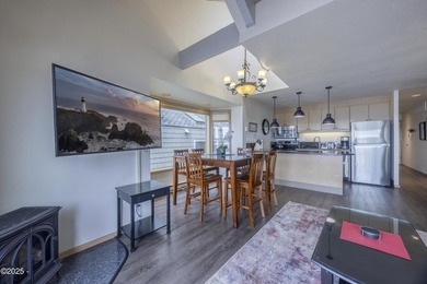 SELLER WILL PREPAY ONE YEAR OF HOA FEES WITH ACCEPTABLE OFFER! - photo 5