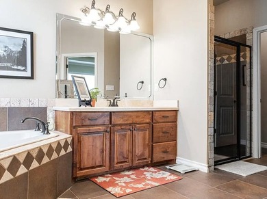 Step into a pristine, sparkling home that says *welcome* with - photo 14