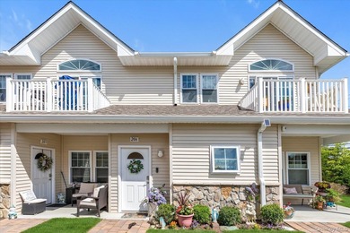 Welcome to Harborview Estates, an exclusive 55+ waterfront - photo 1