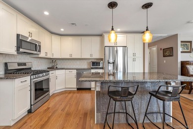 Welcome to Harborview Estates, an exclusive 55+ waterfront - photo 4