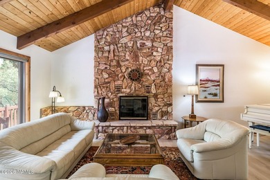Welcome to this one-of-a-kind custom home in the desirable Elk - photo 9