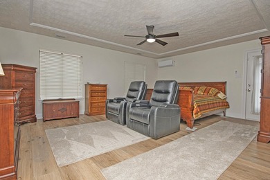 Welcome home to this beautifully updated ranch-style residence - photo 5