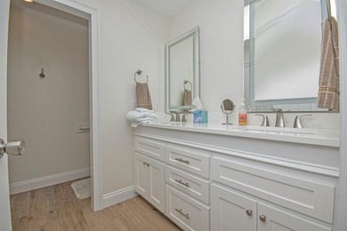 Welcome home to this beautifully updated ranch-style residence - photo 9