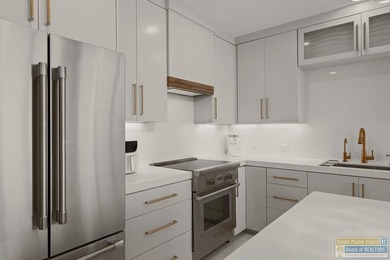 Fully Renovated 27th-Floor Beachfront Luxury Residence. This - photo 9