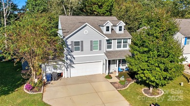 (private lake, pond, coastal) Home For Sale in Mount Holly North Carolina