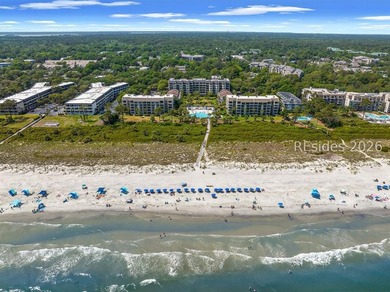 Beachfront townhome in Shorewood Villas offering 3 bedrooms and - photo 2