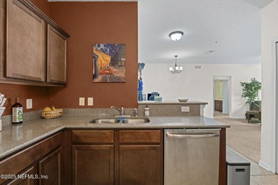 Welcome to Summer Key! This 3-bedroom, 2-bath condo offers 1,145 - photo 5