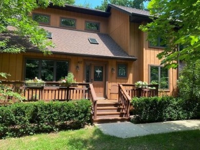 Lake Home Sale Pending in Lake Summerset, Illinois