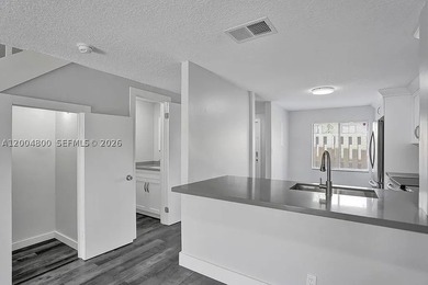 Rare opportunity in the sought after gated Saddle Up community - photo 3
