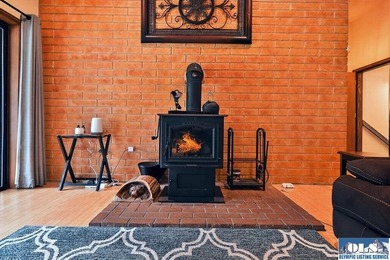 Welcome to your private Olympic Peninsula retreat. Set on 7.87 - photo 11