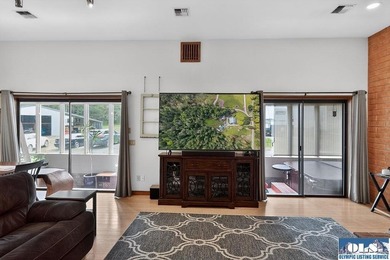 Welcome to your private Olympic Peninsula retreat. Set on 7.87 - photo 12