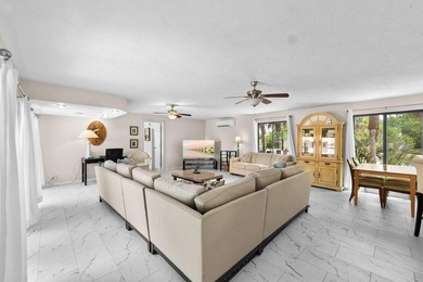 Gulf Views with lots of living indoors and out! Looking for a - photo 13