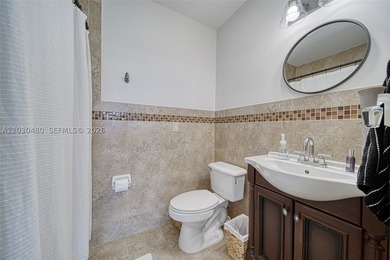 Welcome to this beautifully updated 4-bedroom, 3-bathroom home - photo 15