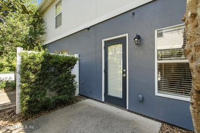 Welcome to 1049 North Black Cherry Drive, a charming condo - photo 15