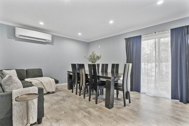 Beautifully Remodeled Home Near Trails and the Coast! Step - photo 17