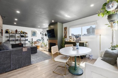 Fully Remodeled Coastal Townhome Just Minutes from the Beach! - photo 2