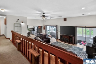 Welcome to your private Olympic Peninsula retreat. Set on 7.87 - photo 22