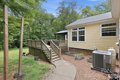 Welcome to the lifestyle you have been dreaming about! Nestled - photo 31
