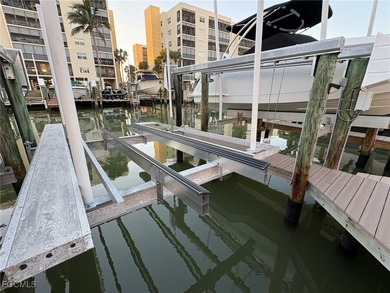 Casa Marina II Boating Association Dock 27 renovated and in - photo 5