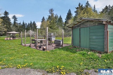 Welcome to your private Olympic Peninsula retreat. Set on 7.87 - photo 44