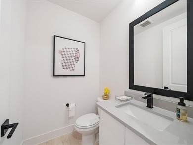 Amazing opportunity to purchase this furnished model home with - photo 6