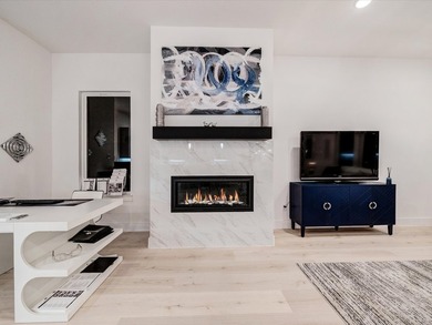Amazing opportunity to purchase this furnished model home with - photo 10