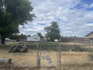 Prime corner lot in city limits - unique development opportunity - photo 5