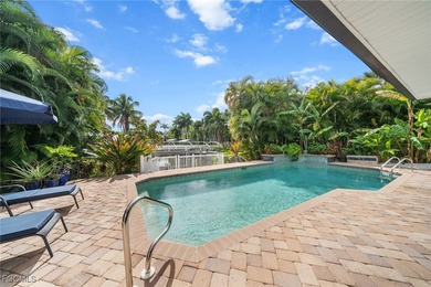 Caloosahatchee River Home For Sale in Fort Myers Florida