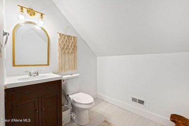 Discover the tranquility of Selle Valley in this exquisitely - photo 29