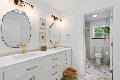 Discover the tranquility of Selle Valley in this exquisitely - photo 34