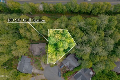 Level lot located in the Award Winning Little Whale Cove - photo 3