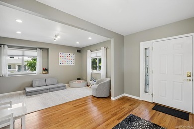 Welcome Home to the Heart of the HBCA Beach Community! Warm - photo 7