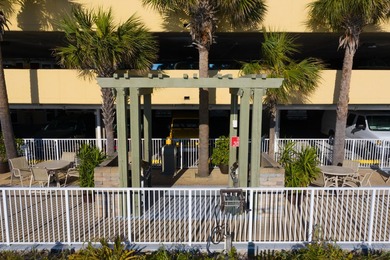 Motivated Seller says bring ALL offers. Welcome to Emerald Isle - photo 7