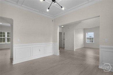 Welcome to 180 Kerry Drive, where space, privacy and modern - photo 13
