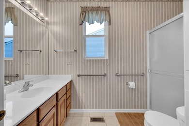 Rare Nicolet model featuring an open and airy floor plan in the - photo 14