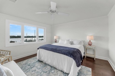 PENTHOUSE RIVER VIEWS | END UNIT | 3 BEDROOM FLAT CONDO | WALK - photo 16