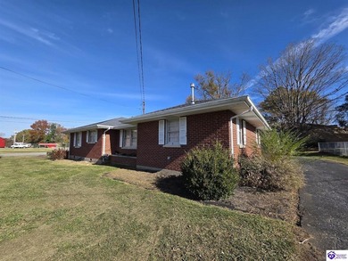 Campbellville City Lake Home For Sale in Campbellsville Kentucky