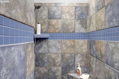 Corner lot in desirable Willow Dunes East with space, style, and - photo 26